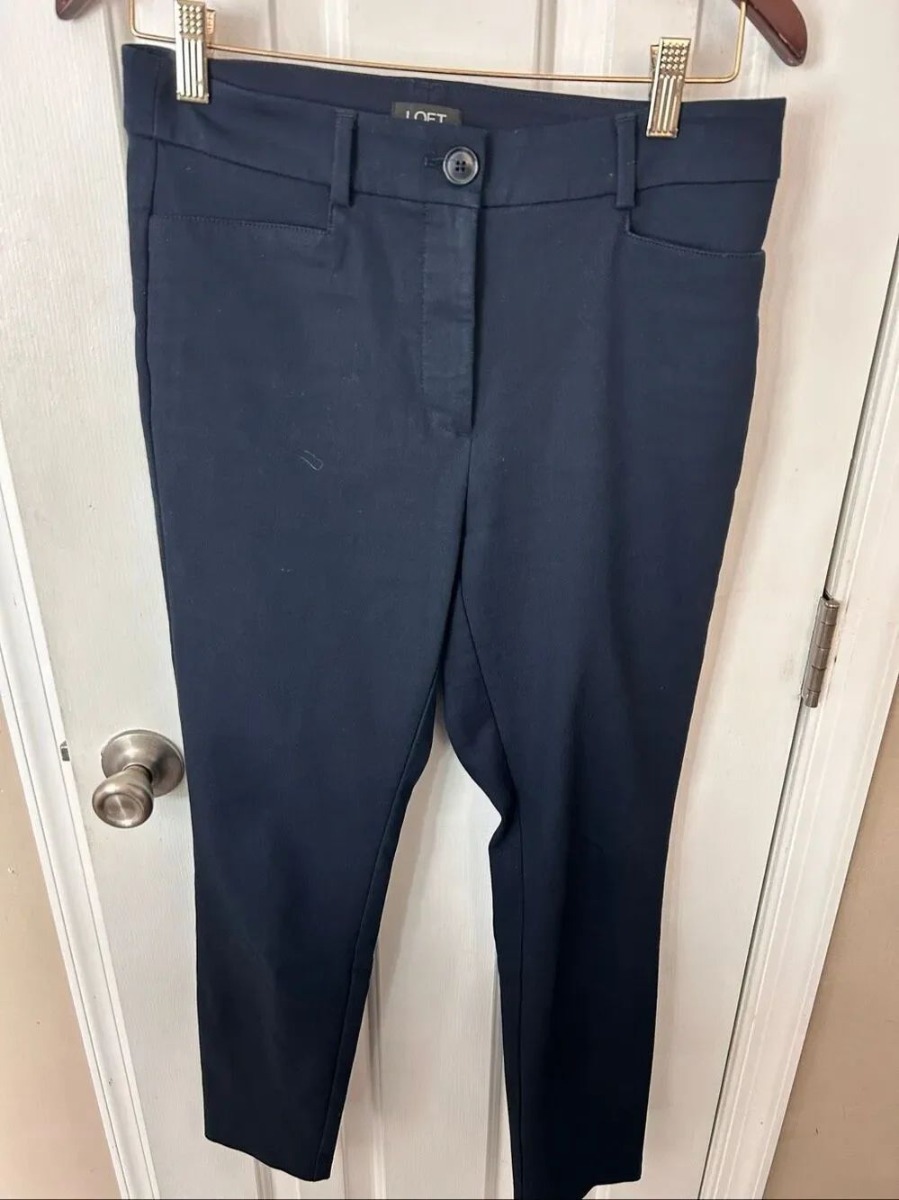 Loft women’s size 4 curvy skinny Work dress pants cotton blend dark navy blue
